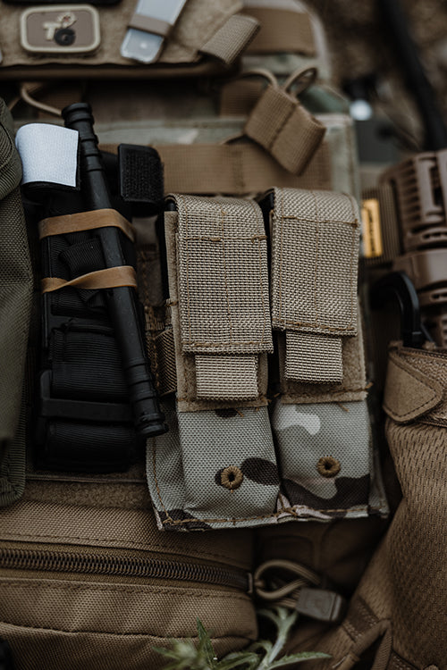 Double pouch for pistol magazines - multicamo