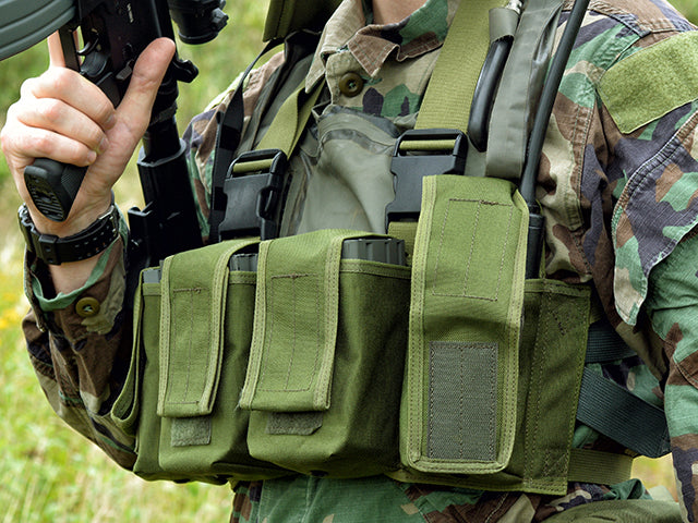 Navy Seal Chest Rig med M16/AK47/M14 Lommer