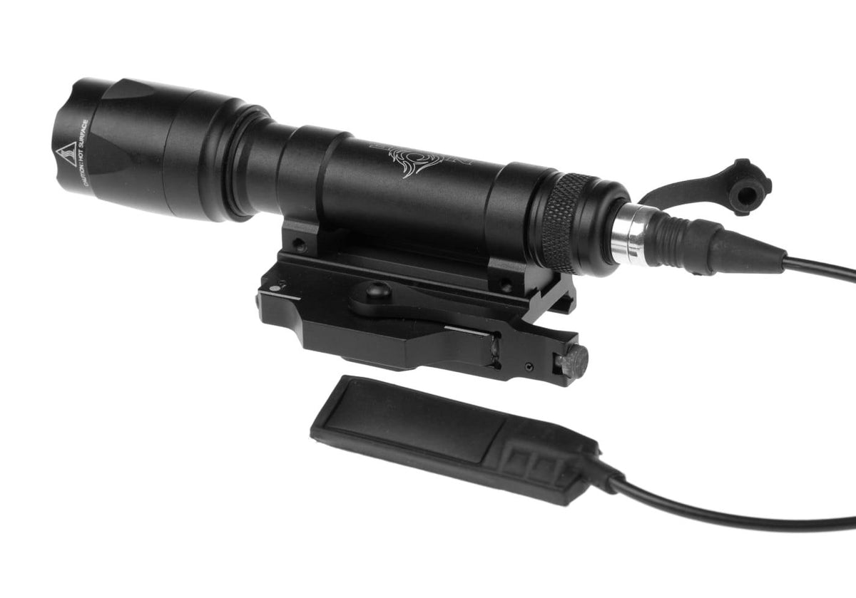 Night Evolution M620C Scout Weaponlight - Sort