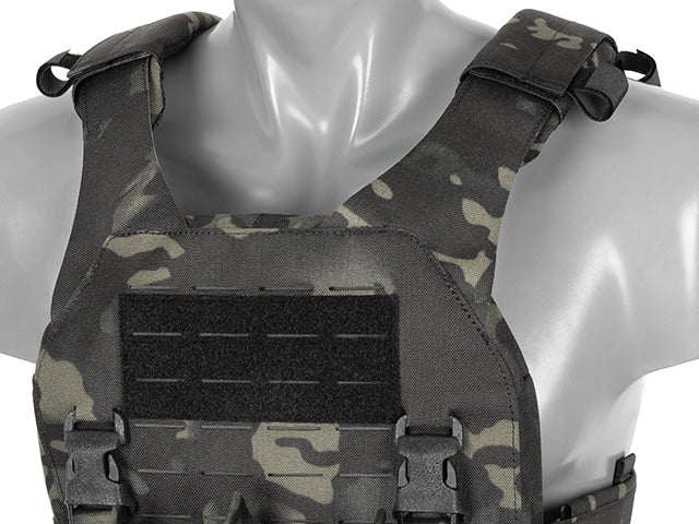 QRF Plate Carrier Laser-Cut Buckle Up with AR15/AK Magazine Pouch - Multicamo Black
