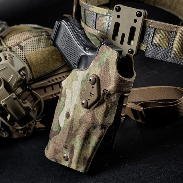 WST 6354 DO Holster Glock 17 with X300 Flashlight, Right-Handed