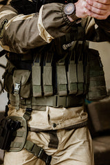 Double pouch for pistol magazines