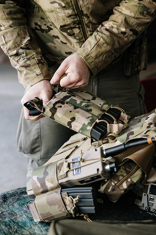 Panel Buckle Up Laser-Cut for 3 AR15/AK Magazines - Multicamo