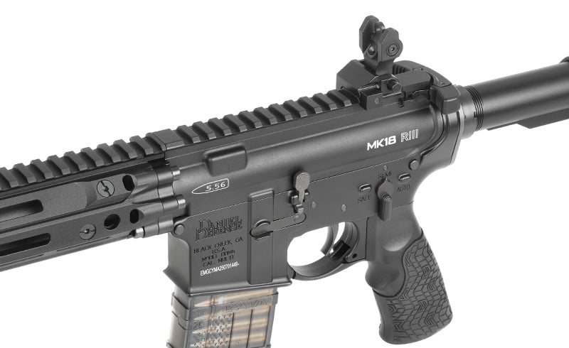 Daniel Defense DDM4 MK18 RIII 9.5 Lightning Serie gas-powered replica - Sort