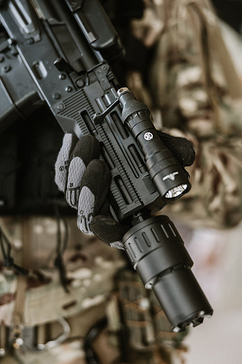 Taktisk Flashlight M322 Scout LED - Sort