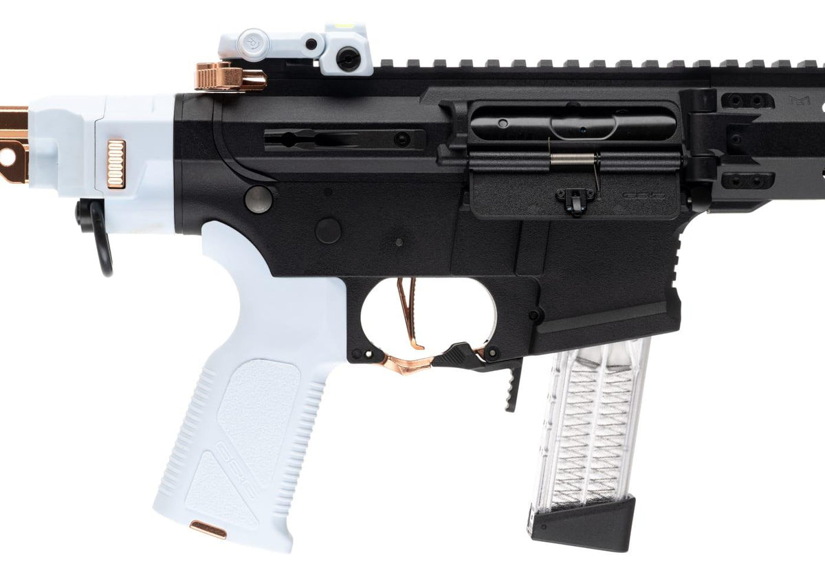 G&G FAR 9 Macaron