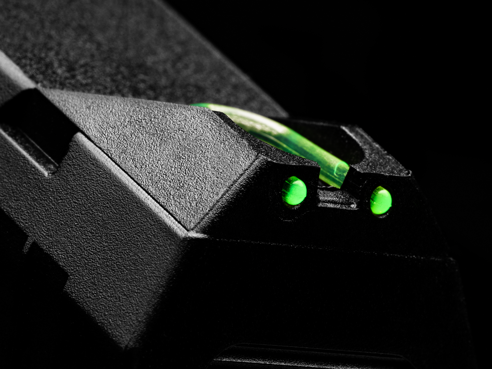 Steyr M9-A1 CO2 hardball pistol sort med 14-skuds magasin | Airsoftgeek