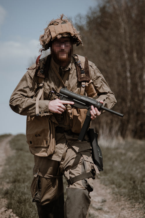 SW-06 M3A1 Grease Gun riffel - helmetal