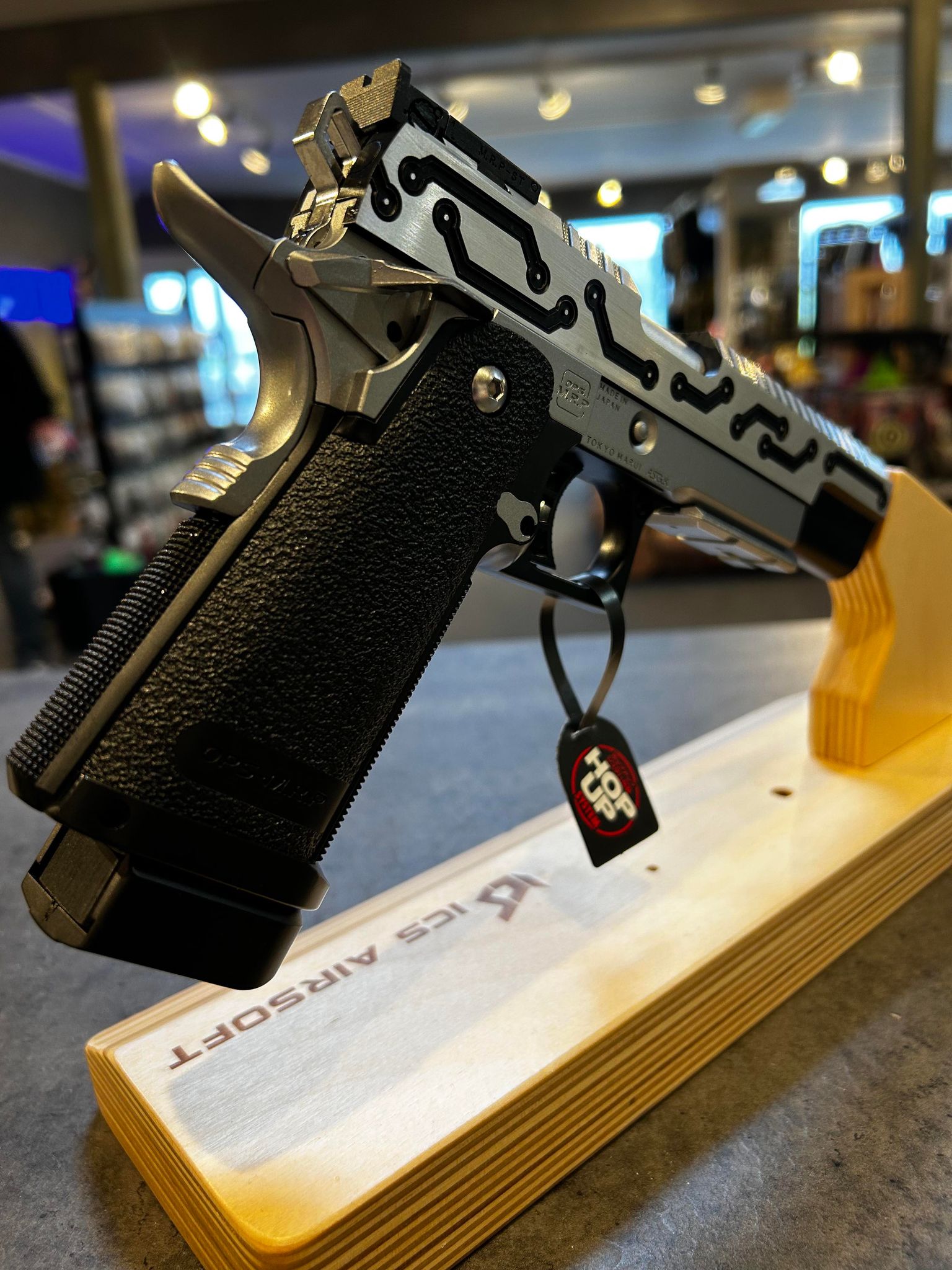 Hi-Capa 5.1 chrome custom build pistol m. tornado barrel | Airsoftgeek