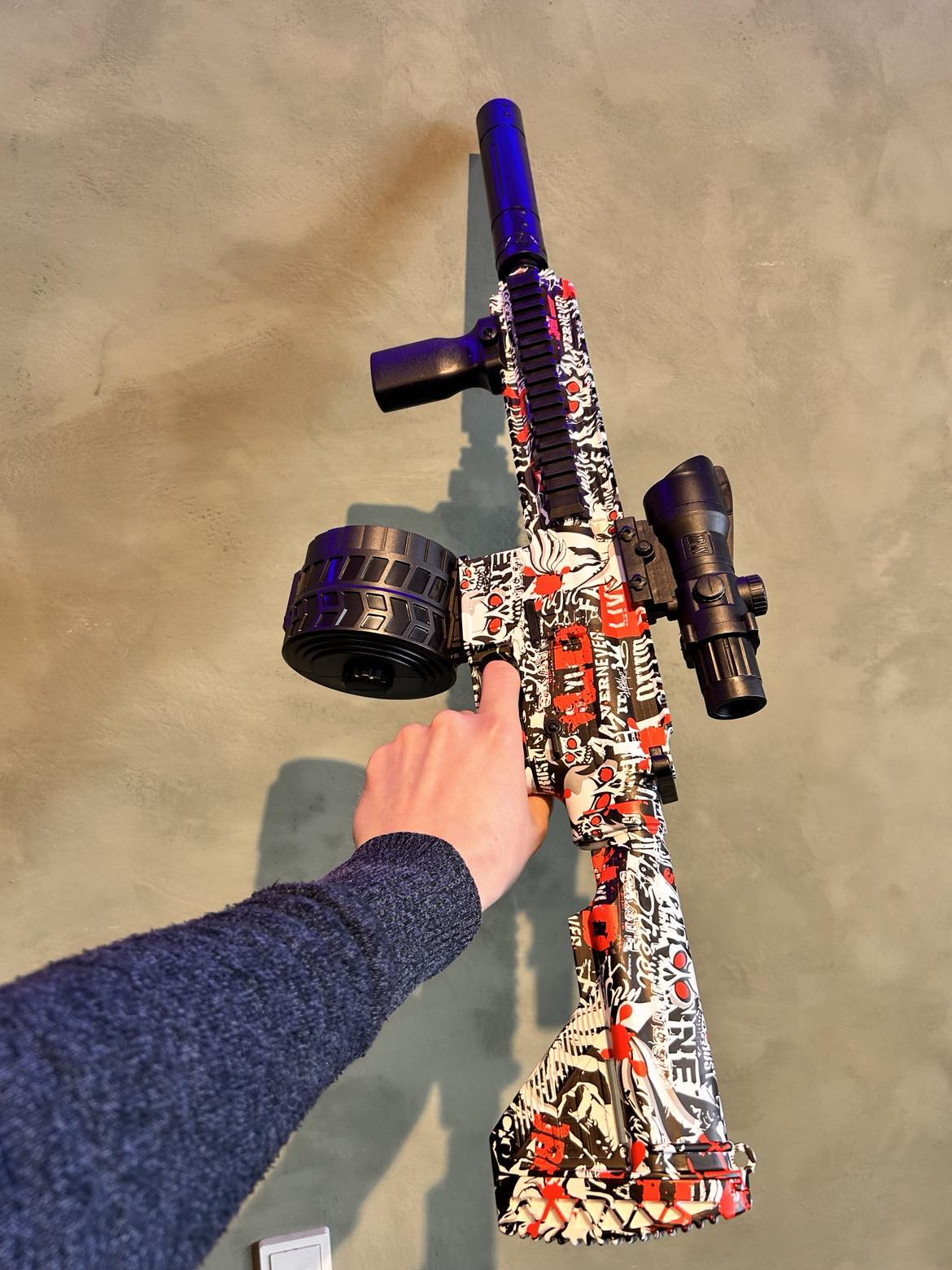 Splatter M416 Gel Blaster - Röd Graffiti