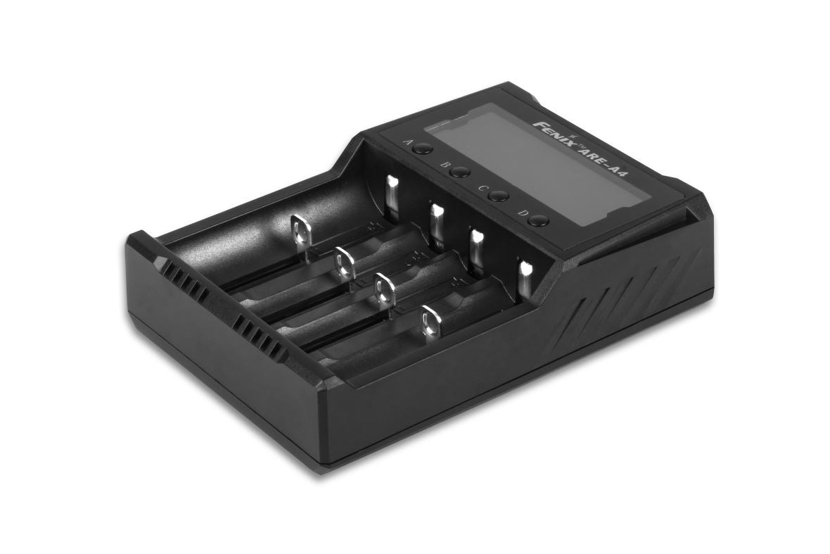Fenix ARE-A4 Oplader 4 Kanaler Li-ion og NiMH - Sort