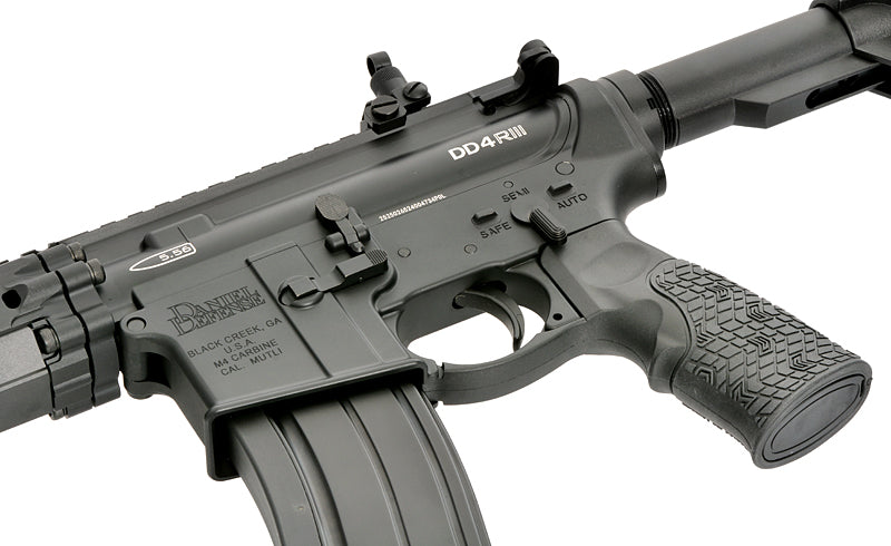 DD4 RIII 16" GBBR [EMG / Golden Eagle]
