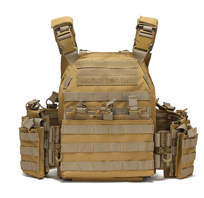 TACTICAL VEST M/ HURTIG BESPÆND - TAN
