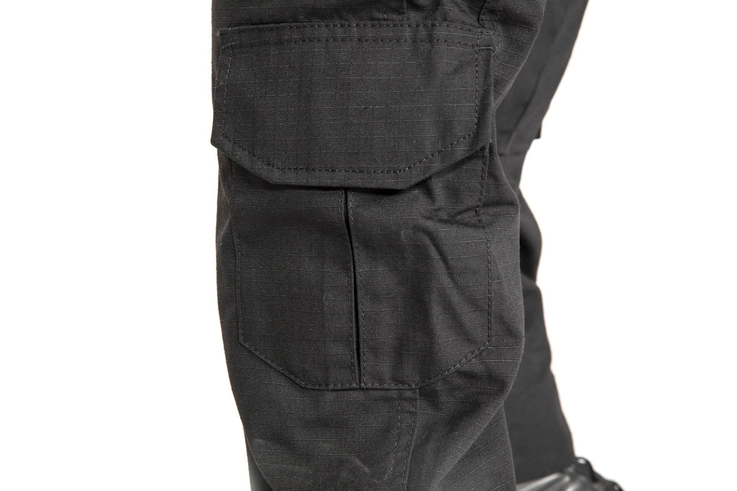 Combat G3 Uniform. Hardball tøj Airsoftgeek.dk tilbyder gratis levering til hele Danmark (Minimum 400 kr) Stort udvalg af Airsoft, Hardball og Softguns til Danmarks billigste priser og omgående levering!
